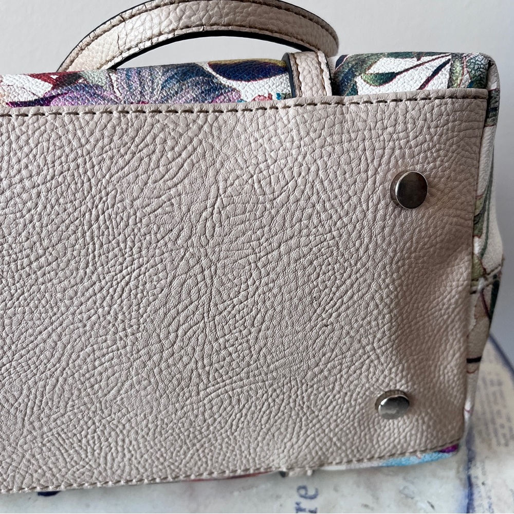 Dana Buchman Floral Print Faux Leather Vegan Tote Bag - Picture 8 of 13